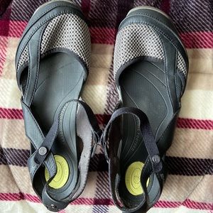 Teva water sandals 71/2